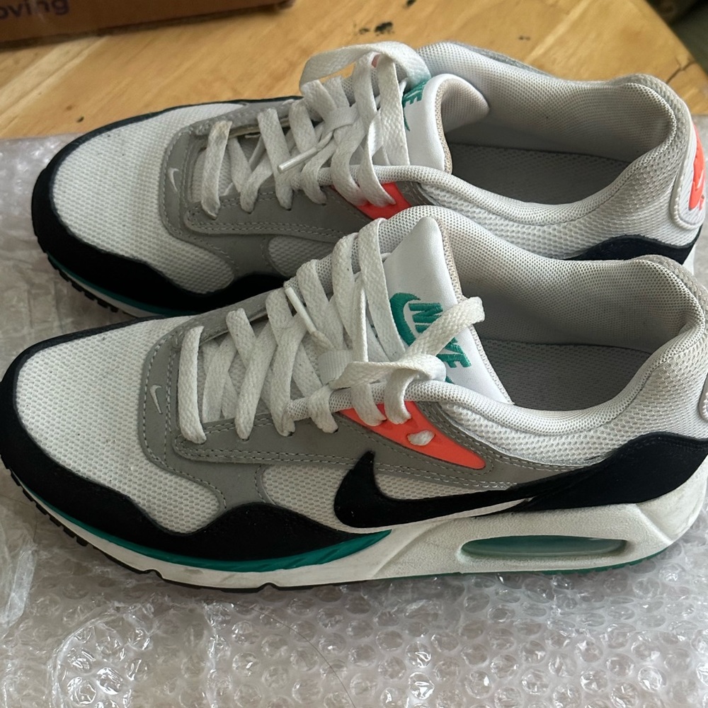 Nike Air Max Correlate